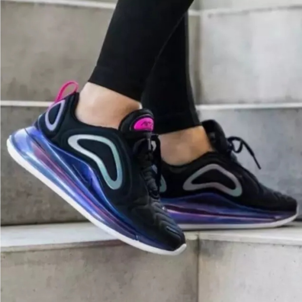 Nike Air Max 720 women’s lacer fuchsia shoes CD2047-001 size 5